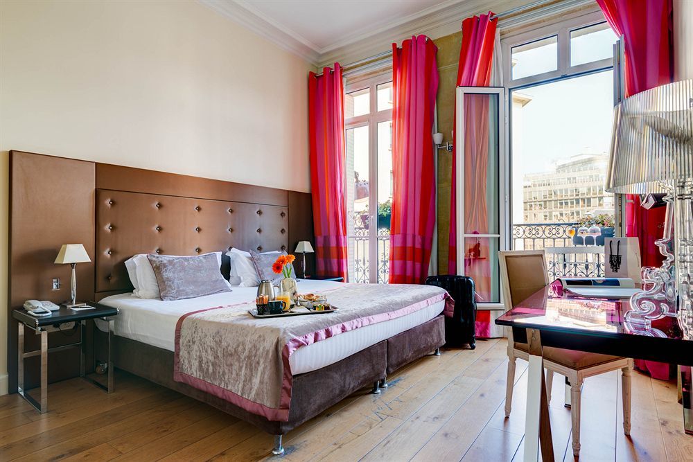 Le 123 Elysees - Astotel Parijs